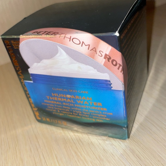 Peter Thomas Roth Hungarian Thermal Water Moisturizer & Water Drench Eye Gel Duo - Picture 2 of 10
